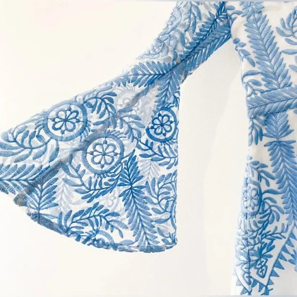 Lumiere by Bariano embroidered shorts romper sz XS - Picture 4 of 7